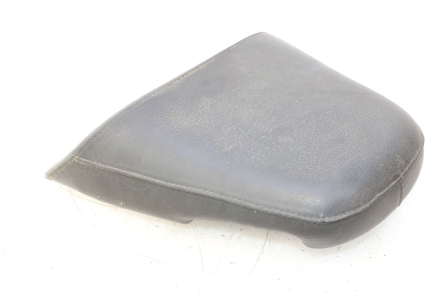 photo de ASIENTO TRASERO YAMAHA YP MAJESTY 125 (1998 - 2001) - Detalles de los puntos de fijación