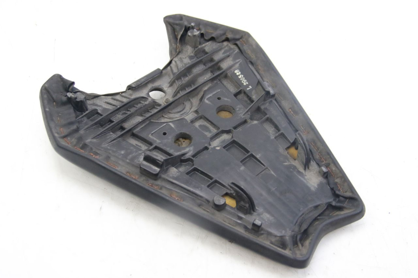 photo de ASIENTO TRASERO KAWASAKI Z ABS 1000 (2014 - 2020) - Detalles de los puntos de fijación