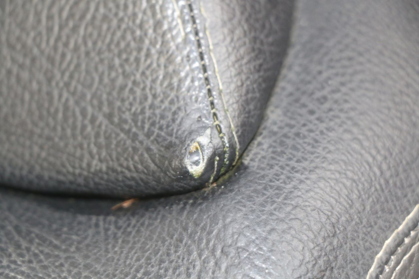 photo de ASIENTO APRILIA ATLANTIC 125 (2003 - 2009) - Detalle de la pieza