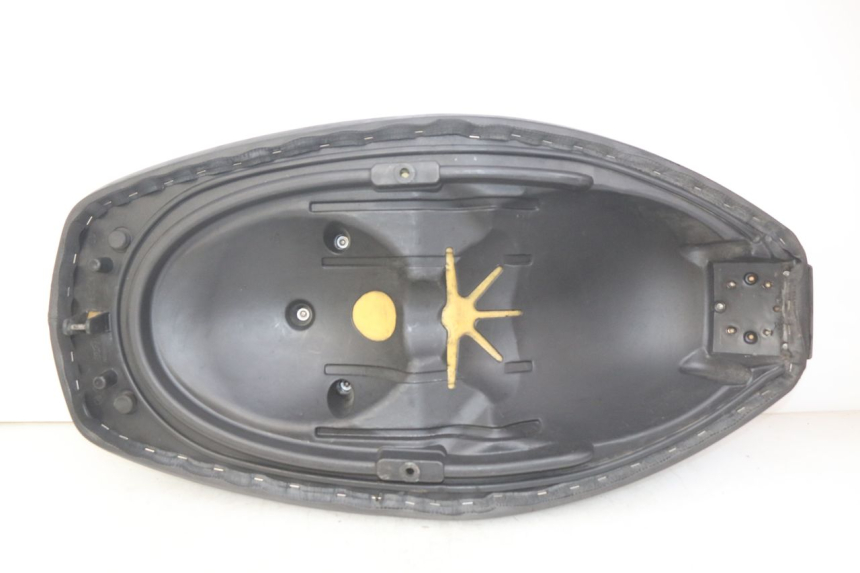 photo de ASIENTO APRILIA ATLANTIC 125 (2003 - 2009) - Inspección visual detallada