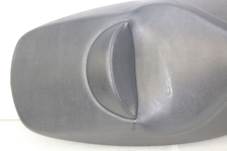 photo de ASIENTO APRILIA ATLANTIC 125 (2003 - 2009) - Enfoque en la estructura