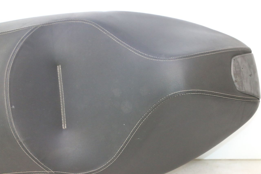 photo de ASIENTO APRILIA ATLANTIC S 125 (2010 - 2013) - Primer plano técnico