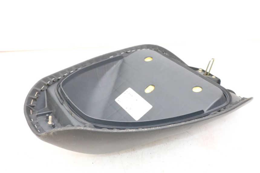 photo de ASIENTO DELANTERO DAELIM A-FOUR 2T 50 (2005 - 2012) - Primer plano técnico