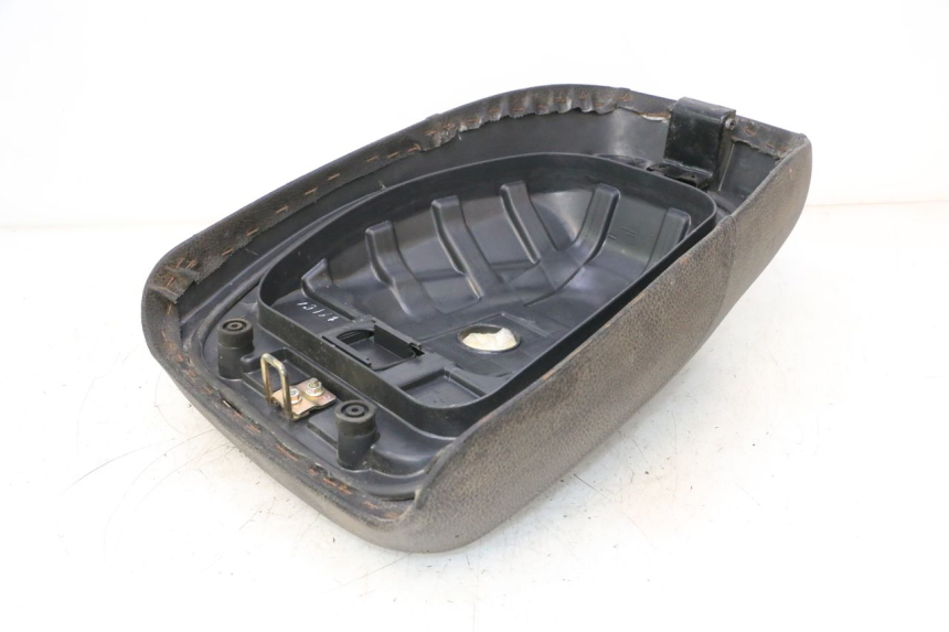 photo de ASIENTO DELANTERO KYMCO AGILITY 4T 10" 50 (2005 - 2018) - Marcados y referencias originales