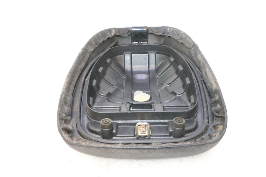 photo de ASIENTO DELANTERO KYMCO AGILITY 4T 50 (2005 - 2018) - Primer plano técnico