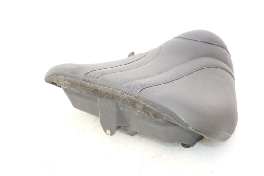 photo de ASIENTO DELANTERO BMW C1 125 (2000 - 2003) - Primer plano técnico