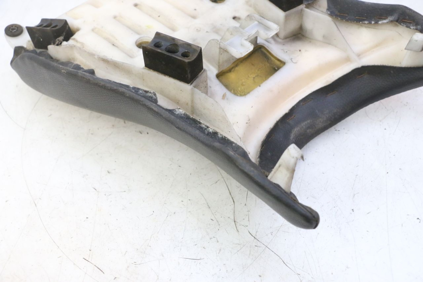 photo de ASIENTO DELANTERO HONDA CBF 125 (2009 - 2015) - Zoom estado de uso