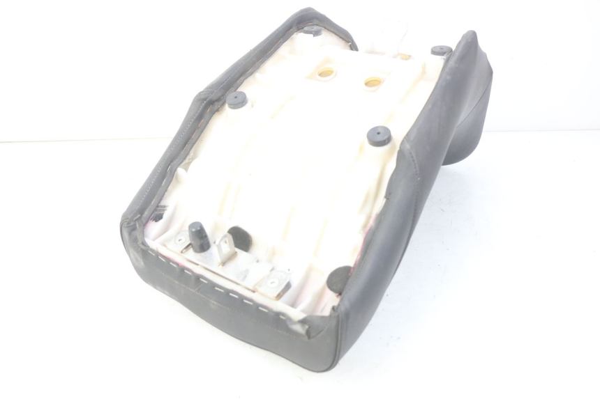 photo de ASIENTO DELANTERO YAMAHA FJR ABS 1300 (2006 - 2012) - Detalle de la pieza