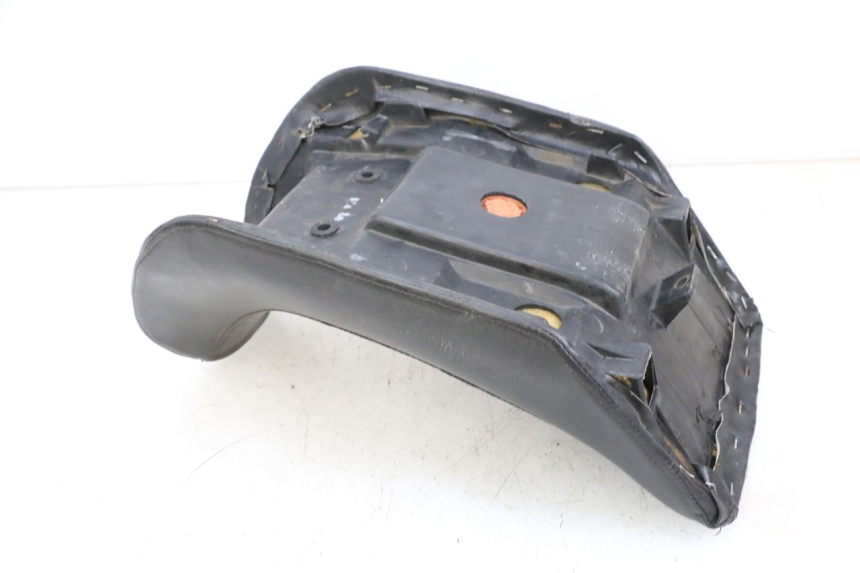 photo de ASIENTO DELANTERO KAWASAKI GPZ RX 1000 (1986 - 1988) - Primer plano técnico