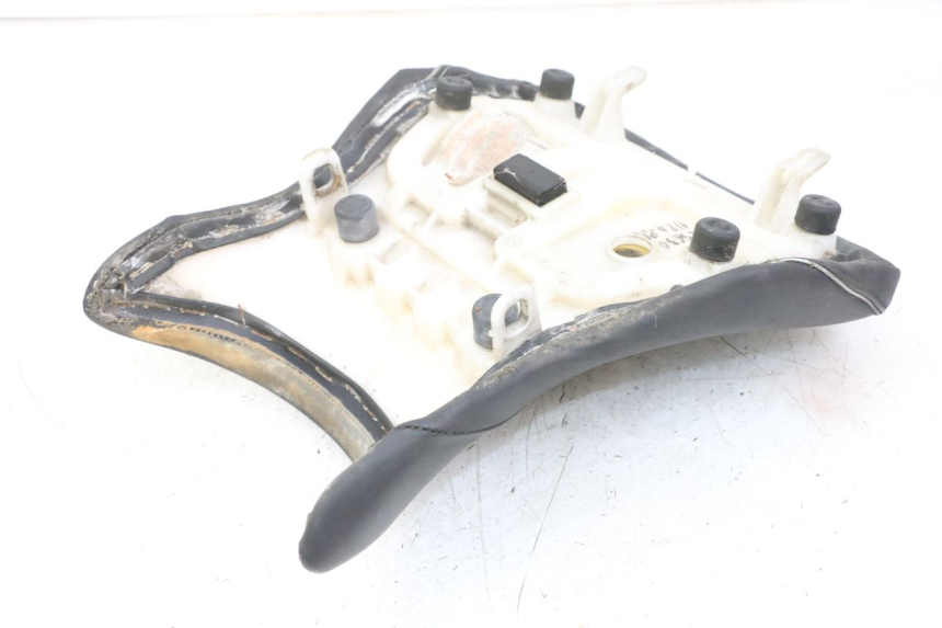 photo de ASIENTO DELANTERO SUZUKI GSR 750 (2011 - 2017) - Otra perspectiva