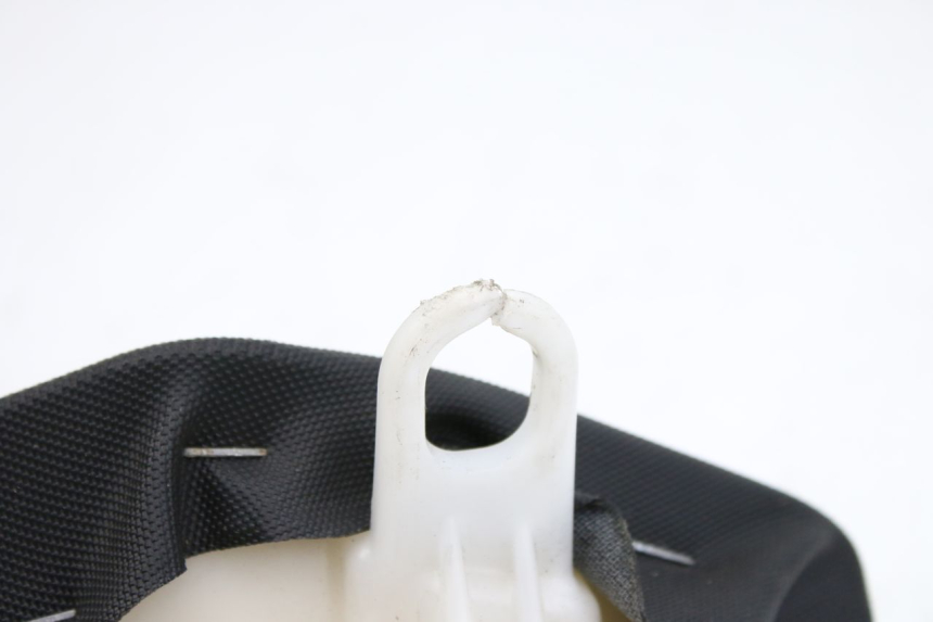 photo de ASIENTO DELANTERO SUZUKI GSX-R GSXR 750 (2011 - 2016) - Detalle de la pieza