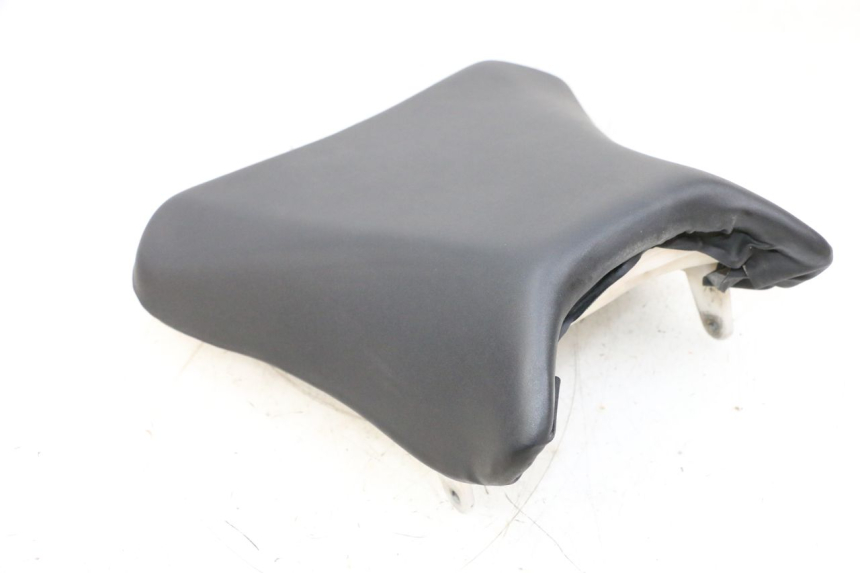 photo de ASIENTO DELANTERO SUZUKI GSXR GSX-R 1000 (2003 - 2004) - Detalles de los puntos de fijación