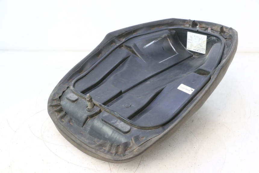 photo de ASIENTO DELANTERO MBK NITRO 50 (2004 - 2008) - Primer plano técnico