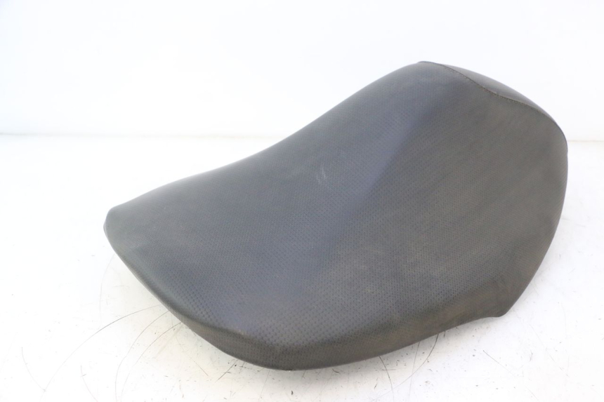 photo de ASIENTO DELANTERO MBK NITRO 50 (2004 - 2008) - Detalles de los puntos de fijación