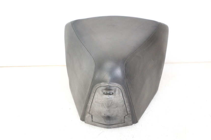 photo de ASIENTO DELANTERO PEUGEOT SATELIS COMPRESSOR K15 125 (2006 - 2009) - Estado de la superficie y material
