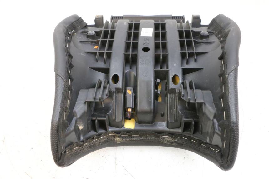 photo de ASIENTO DELANTERO BMW R GS 1250 (2021 - 2024) - Primer plano de alta resolución