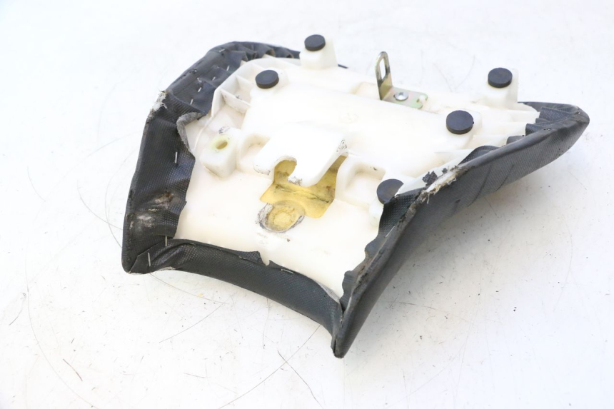 photo de ASIENTO DELANTERO YAMASAKI ROADSTER 50 (2013 - 2018) - Estado de la superficie y material