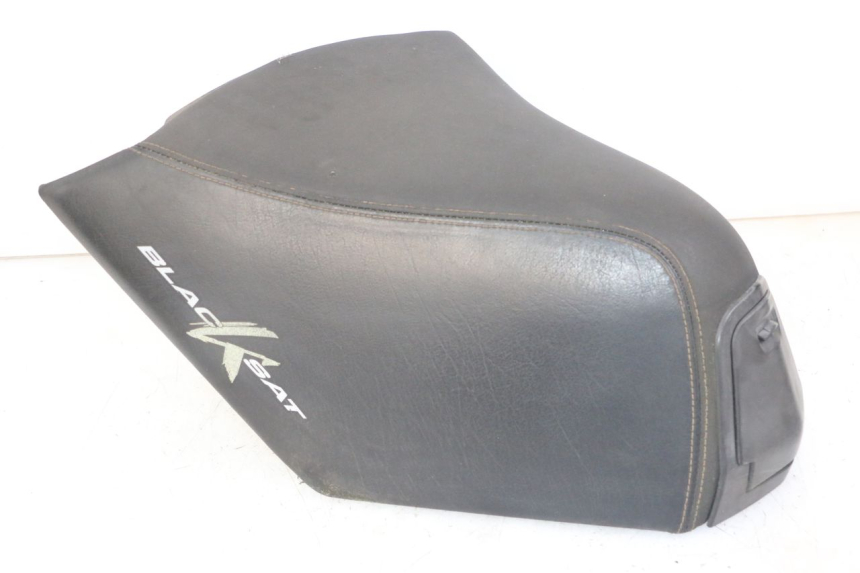 photo de ASIENTO DELANTERO PEUGEOT SATELIS COMPRESSOR K15 125 (2006 - 2009) - Características distintivas