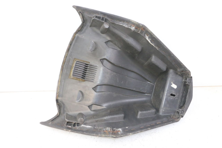 photo de ASIENTO DELANTERO PEUGEOT SATELIS COMPRESSOR K15 125 (2006 - 2009) - Estado de la superficie y material