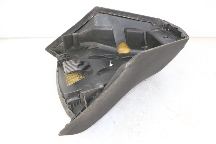 photo de ASIENTO DELANTERO PEUGEOT SATELIS 125 (2013 - 2018) - Zoom estado de uso