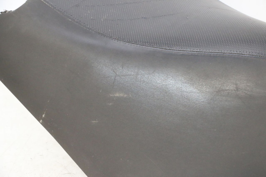 photo de ASIENTO DELANTERO PEUGEOT SATELIS 125 (2010 - 2012) - Inspección visual detallada