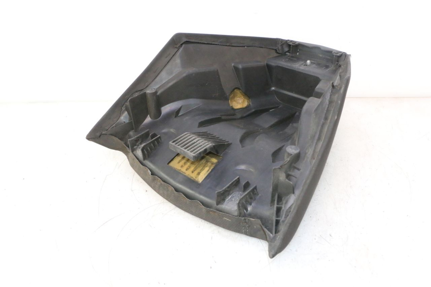 photo de ASIENTO DELANTERO PEUGEOT SATELIS 125 (2013 - 2018) - Detalle de la pieza