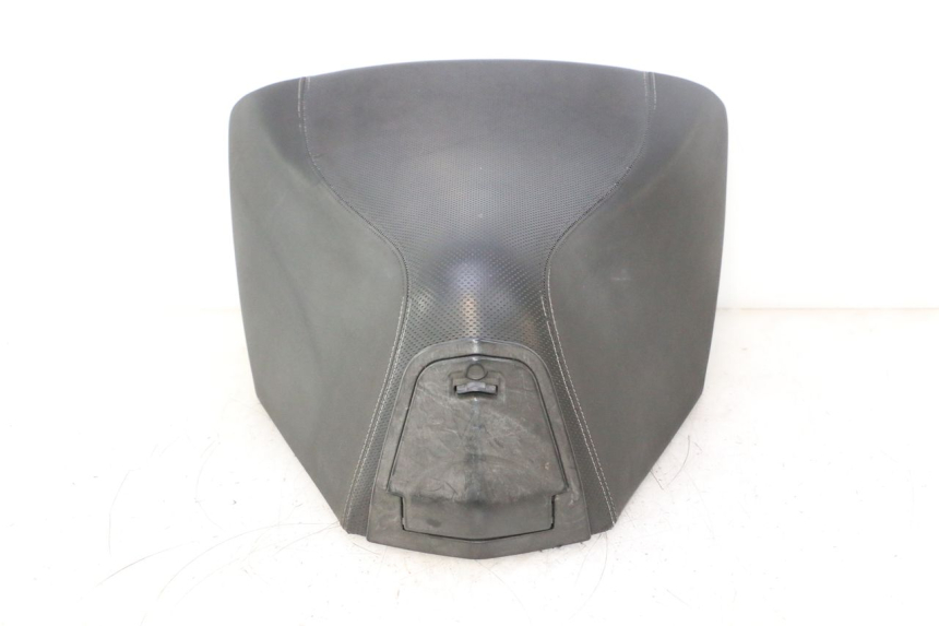 photo de ASIENTO DELANTERO PEUGEOT SATELIS 125 (2013 - 2018) - Inspección visual detallada