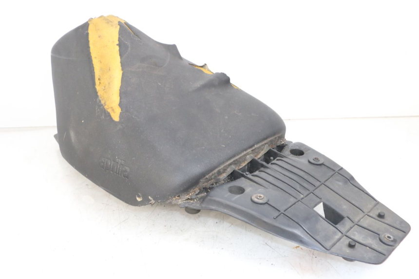 photo de ASIENTO DELANTERO APRILIA SR CARB LC 2T 50 (2004 - 2012) - Detalle de la pieza