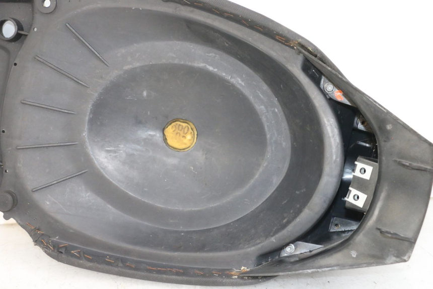 photo de ASIENTO DELANTERO APRILIA SR CARB LC 2T 50 (2004 - 2012) - Vista general del producto