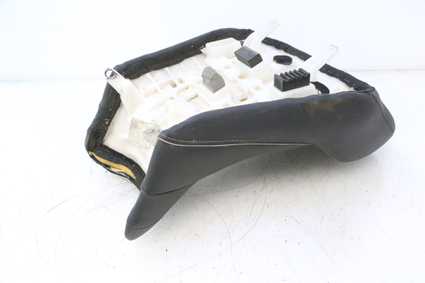photo de ASIENTO DELANTERO SUZUKI SV S 650 (2003 - 2009) - Zoom estado de uso