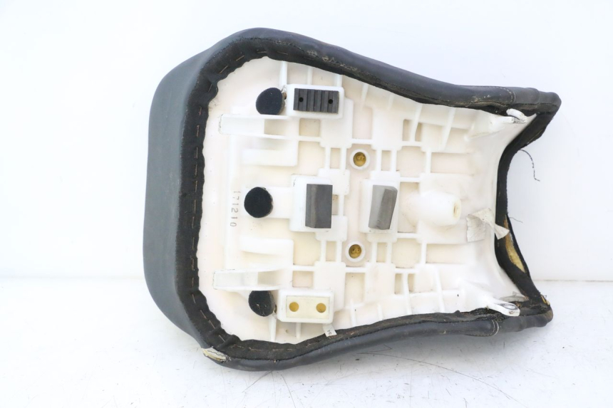 photo de ASIENTO DELANTERO SUZUKI SV S 650 (2003 - 2009) - Marcados y referencias originales