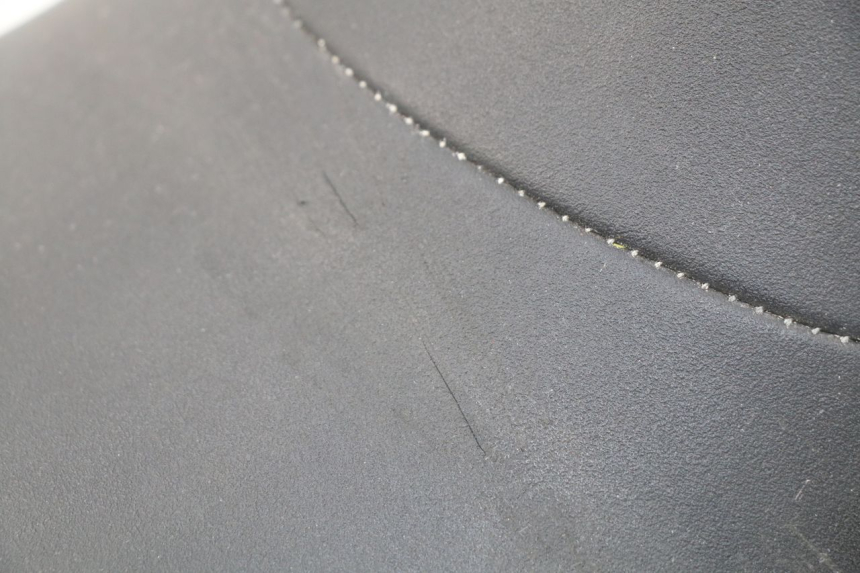 photo de ASIENTO DELANTERO YAMAHA TDM ABS 900 (2002 - 2014) - Detalle de la pieza