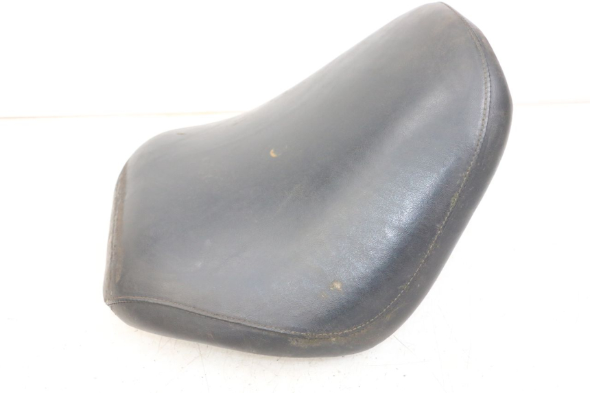 photo de ASIENTO DELANTERO DAELIM VL DAYSTAR 125 (2000 - 2011) - Estado de la superficie y material