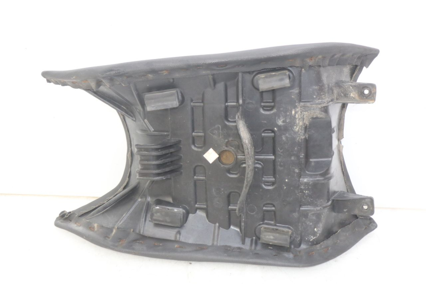 photo de ASIENTO DELANTERO SYM WOLF SB 125 (2011 - 2018) - Vista general del producto