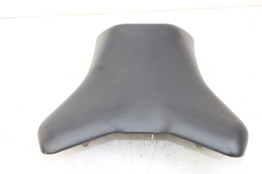 photo de ASIENTO DELANTERO YAMAHA FZ1 FAZER 1000 (2007 - 2009) - Detalles de los puntos de fijación