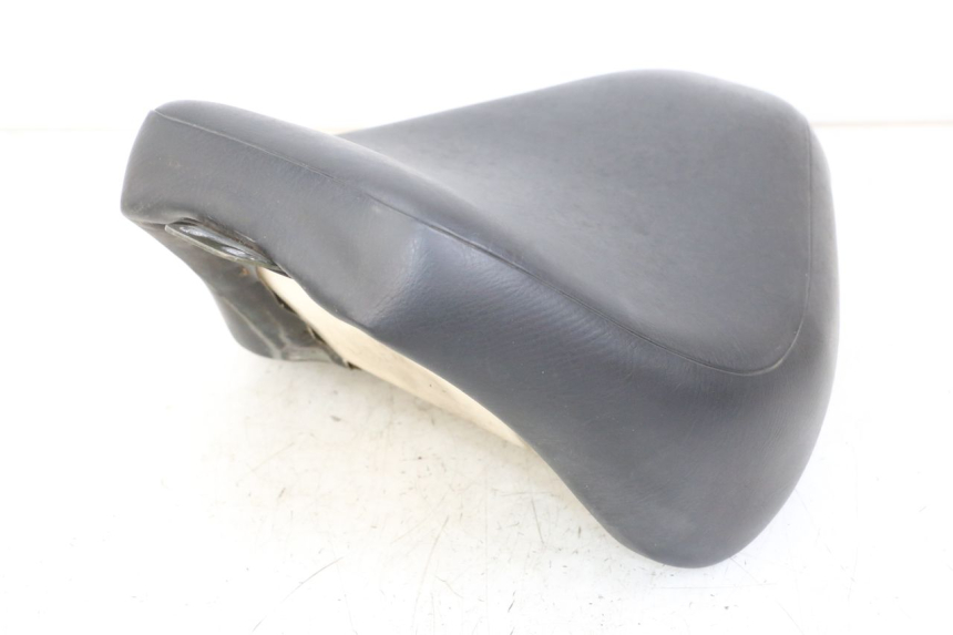 photo de ASIENTO DELANTERO YAMAHA XVS DRAG STAR DRAGSTAR 650 (1997 - 2007) - Estado de la superficie y material