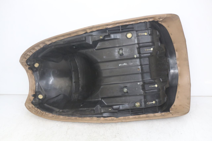 photo de ASIENTO DELANTERO YAMAHA YP MAJESTY 400 (2004 - 2008) - Primer plano de alta resolución