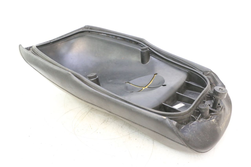 photo de ASIENTO DELANTERO YAMAHA YP MAJESTY 125 (1998 - 2001) - Estado de la superficie y material