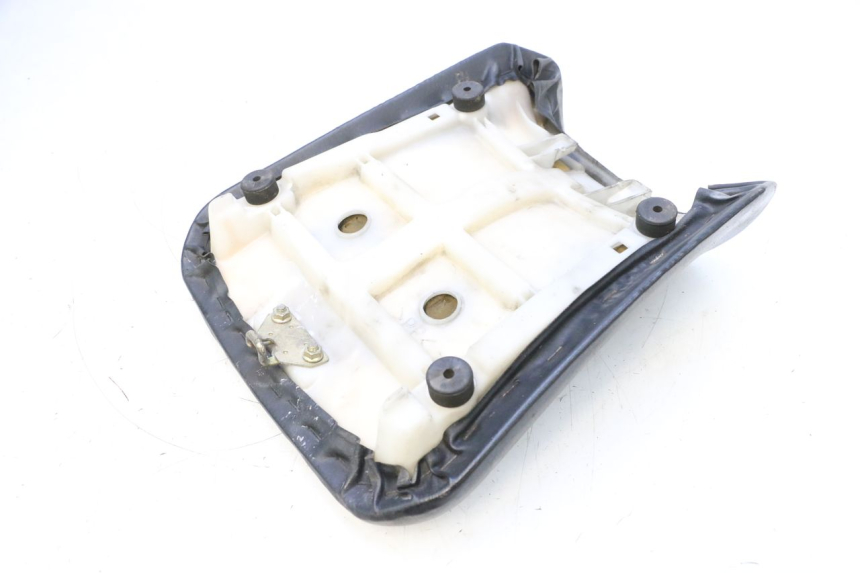 photo de ASIENTO DELANTERO YAMAHA YZF R GENESIS 750 (1993 - 1998) - Primer plano técnico