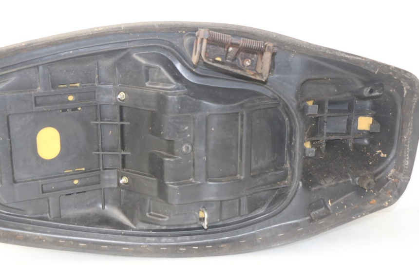 photo de ASIENTO JONWAY AZTRAL 125 (2008 - 2017) - Características distintivas