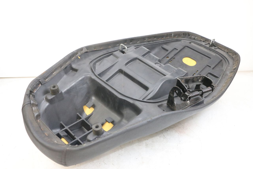 photo de ASIENTO JONWAY AZTRAL 125 (2008 - 2017) - Otra perspectiva