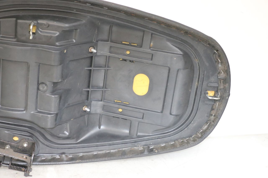 photo de ASIENTO JONWAY AZTRAL 125 (2008 - 2017) - Primer plano técnico