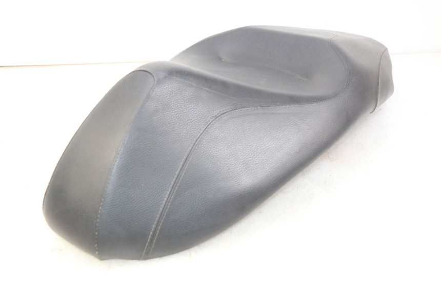photo de ASIENTO PIAGGIO BEVERLY 125 (2010 - 2015) - Otra perspectiva