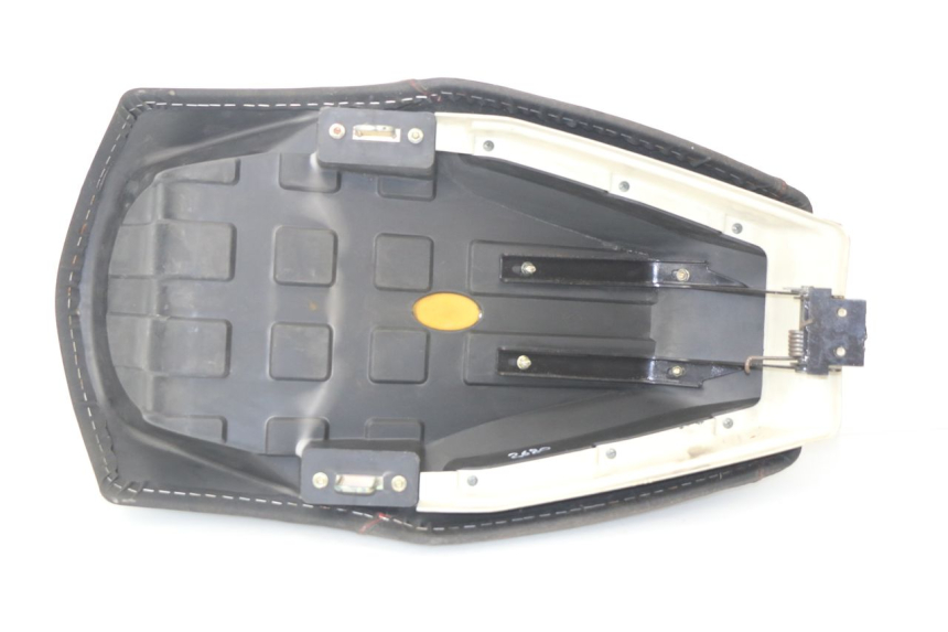 photo de ASIENTO BHM BHM 125 (2010 - 2014) - Estado de la superficie y material