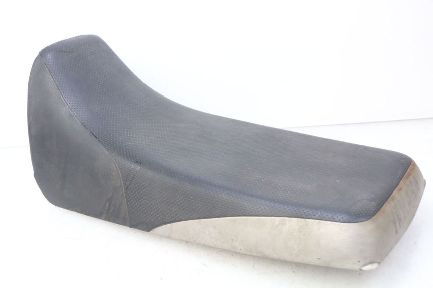 photo de ASIENTO YAMAHA BLASTER 200 (1987 - 2002) - Primer plano técnico