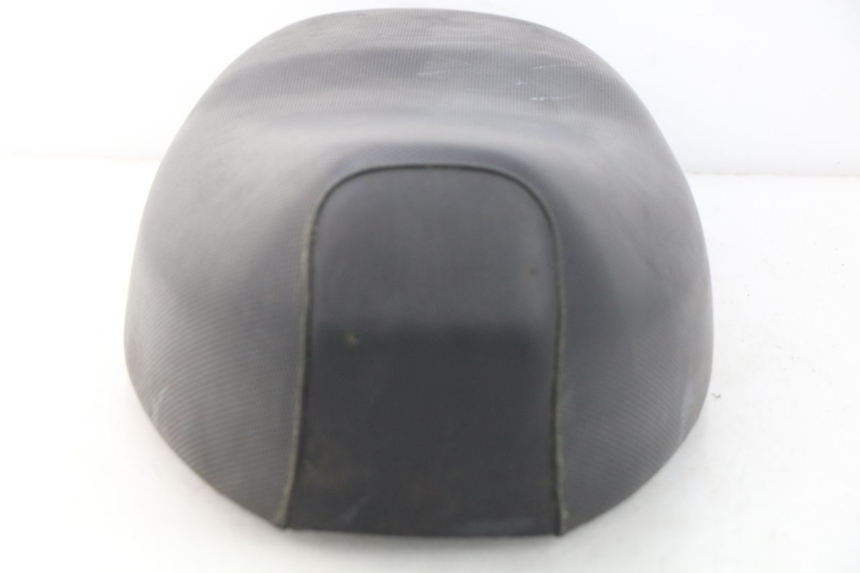 photo de ASIENTO MBK BOOSTER SPIRIT 50 (2004 - 2017) - Detalles de los puntos de fijación