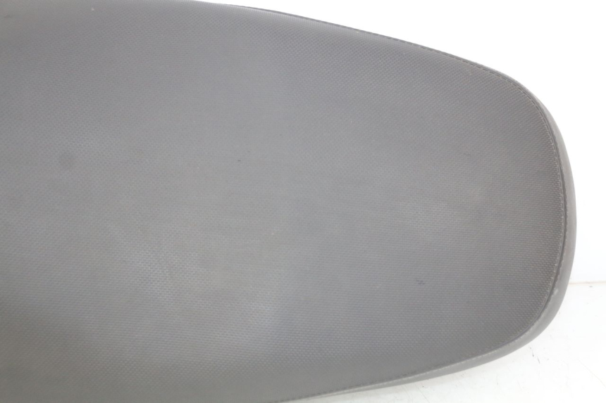 photo de ASIENTO MBK BOOSTER SPIRIT 50 (2004 - 2017) - Inspección visual detallada