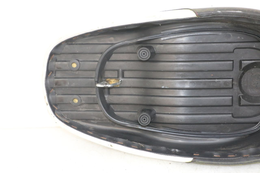 photo de ASIENTO MBK BOOSTER SPIRIT 50 (2004 - 2017) - Otra vista del artículo