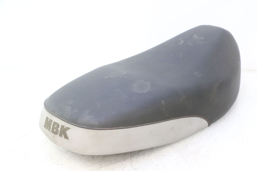 photo de ASIENTO MBK BOOSTER SPIRIT 50 (2004 - 2017) - Detalle de la pieza