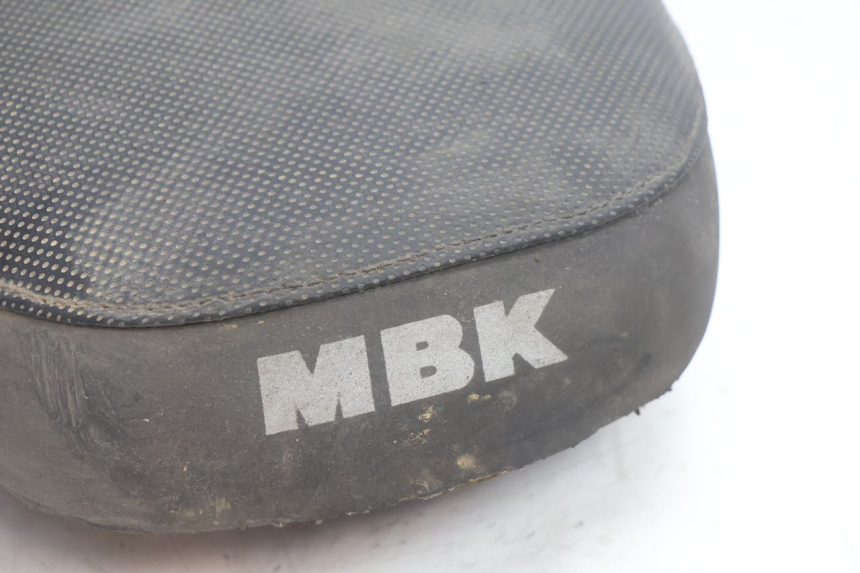 photo de ASIENTO MBK BOOSTER SPIRIT 50 (1996 - 1999) - Primer plano técnico